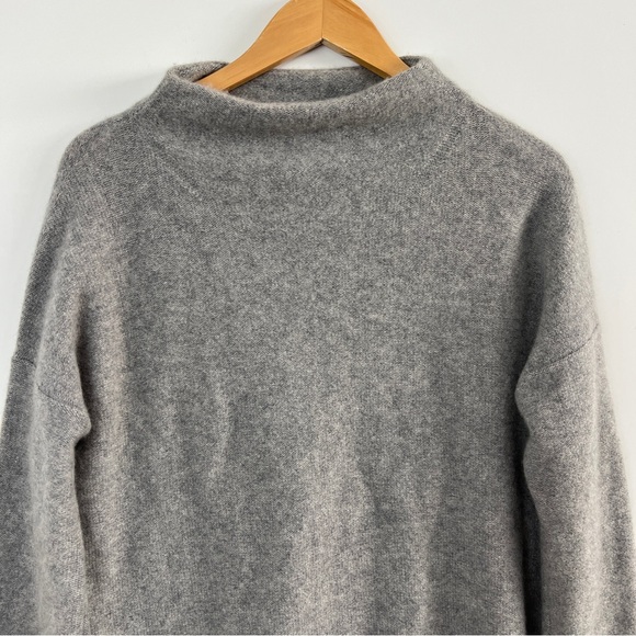 Vince Boiled Cashmere Funnel Neck Pullover Sweater Gray Size Medium - Picture 2 of 11